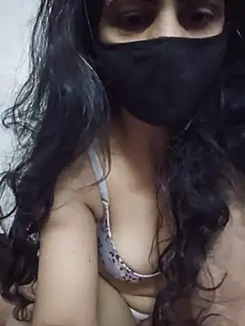 SashaPatel online show from July 22, 2026, 2:53 pm