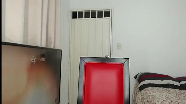 Snapshot of Alex_mojica chatting on September 13, 2025, 5:07 am Alex mojica online show from September 13, 2025, 5:07 am