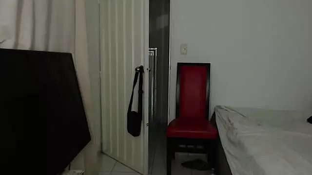 Snapshot of Alex_mojica chatting on September 18, 2025, 6:26 am Alex mojica online show from September 18, 2025, 6:26 am