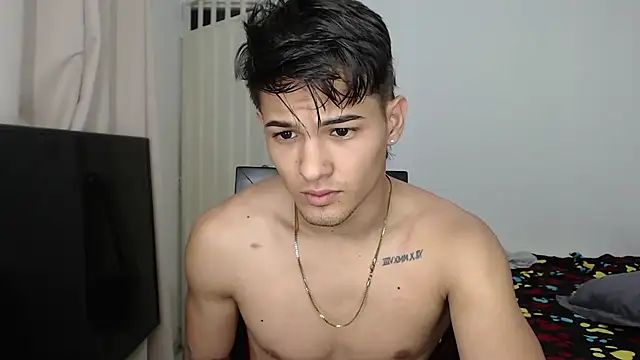 Snapshot of Alex_mojica chatting on September 20, 2025, 9:10 am Alex mojica online show from September 20, 2025, 9:10 am