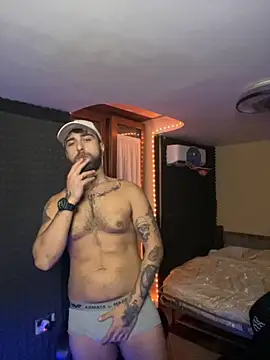 Snapshot of kashume- chatting on November 20, 2025, 1:39 am kashume- online show from November 20, 2025, 1:39 am