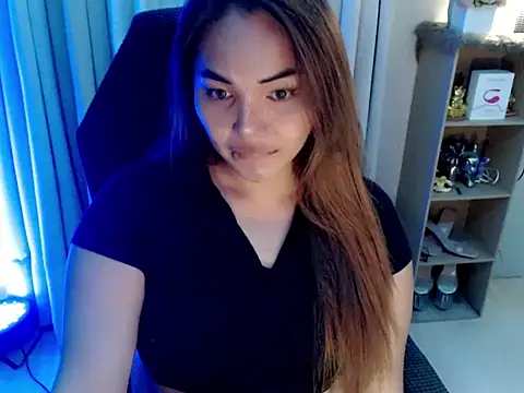 HolLyFaaCKer online show from October 2, 2025, 4:36 pm