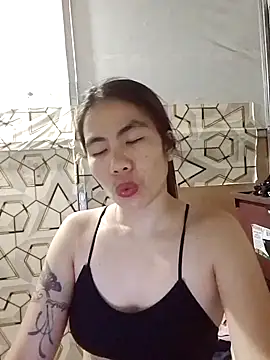 Snapshot of Deliciousgirl14 chatting on February 22, 2026, 3:32 pm Deliciousgirl14 online show from February 22, 2026, 3:32 pm