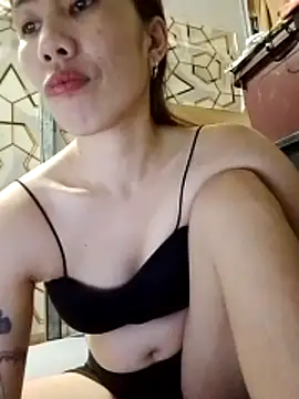 Snapshot of Deliciousgirl14 chatting on April 25, 2026, 10:40 am Deliciousgirl14 online show from April 25, 2026, 10:40 am