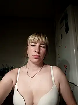 Snapshot of babyjessi chatting on September 23, 2025, 8:56 pm babyjessi online show from September 23, 2025, 8:56 pm