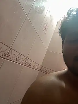 Snapshot of Kira_1413 chatting on February 21, 2026, 7:15 pm Kira 1413 online show from February 21, 2026, 7:15 pm