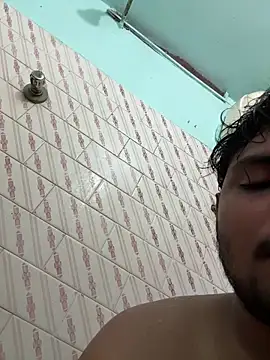 Snapshot of Kira_1413 chatting on February 25, 2026, 10:03 am Kira 1413 online show from February 25, 2026, 10:03 am