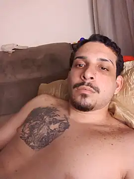 Snapshot of branquintatto chatting on October 16, 2025, 5:30 am branquintatto online show from October 16, 2025, 5:30 am