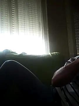 Snapshot of Villena_jm91 chatting on September 29, 2025, 2:44 pm Villena jm91 online show from September 29, 2025, 2:44 pm