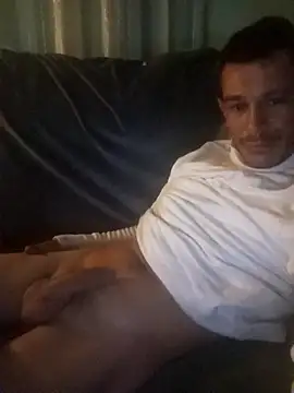 Snapshot of Villena_jm91 chatting on December 18, 2025, 5:35 am Villena jm91 online show from December 18, 2025, 5:35 am