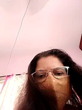Snapshot of thanusi_2 chatting on August 3, 2026, 7:07 am thanusi 2 online show from August 3, 2026, 7:07 am