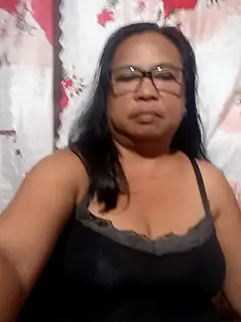 xxsasa online show from May 20, 2026, 1:06 pm