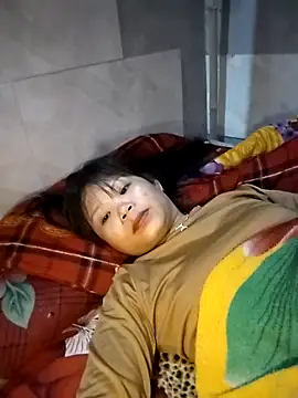 LinhNa999 online show from January 17, 2026, 12:21 pm