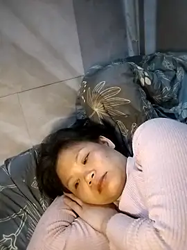 Snapshot of LinhNa999 chatting on March 14, 2026, 12:32 pm LinhNa999 online show from March 14, 2026, 12:32 pm