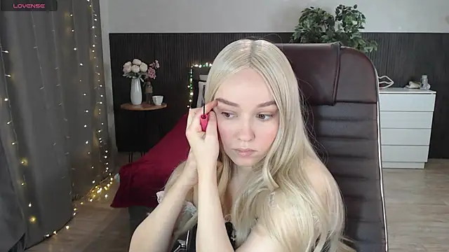 Snapshot of Sexy_Alexia69 chatting on September 26, 2025, 12:09 pm Sexy Alexia69 online show from September 26, 2025, 12:09 pm