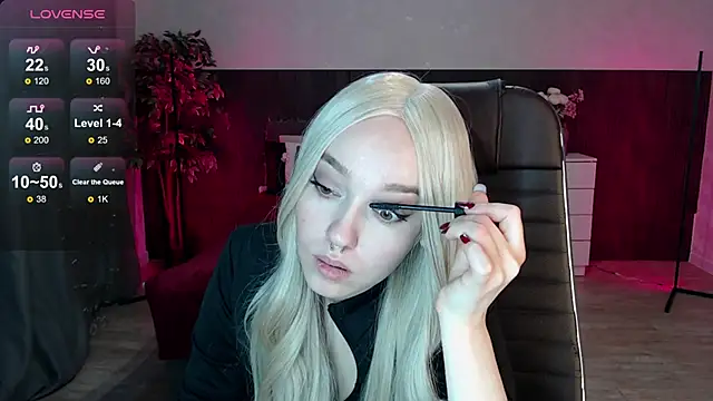 Snapshot of Sexy_Alexia69 chatting on October 18, 2025, 3:31 am Sexy Alexia69 online show from October 18, 2025, 3:31 am