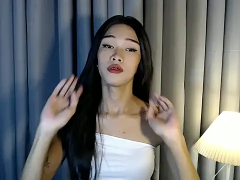 holyakiesha online show from March 20, 2026, 9:03 am