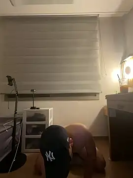 jdorraa1112 online show from October 11, 2025, 3:10 pm