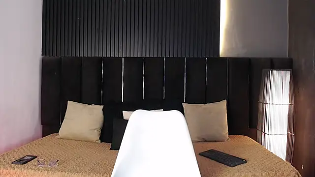 Snapshot of Dominic_ghost chatting on September 27, 2025, 10:15 pm Dominic ghost online show from September 27, 2025, 10:15 pm