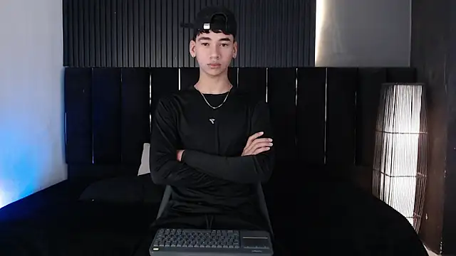 Dominic ghost online show from March 14, 2026, 3:23 am