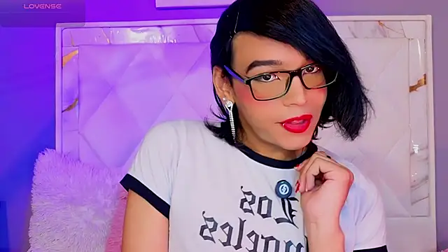 Dannyhot  online show from June 22, 2026, 8:28 pm