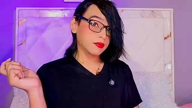 Dannyhot  online show from August 3, 2026, 10:13 pm