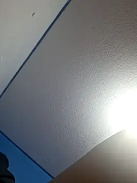 vaneza1999 online show from October 12, 2025, 6:07 pm