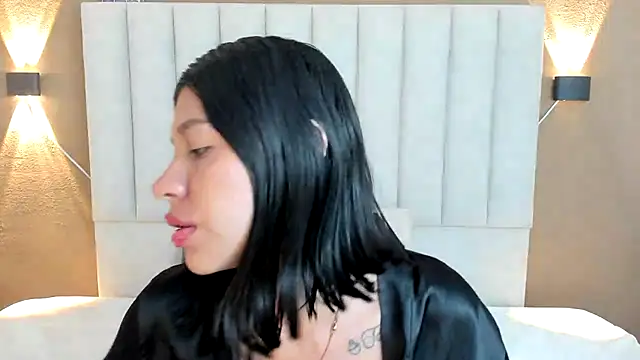 goddess saori  online show from April 2, 2026, 10:07 pm