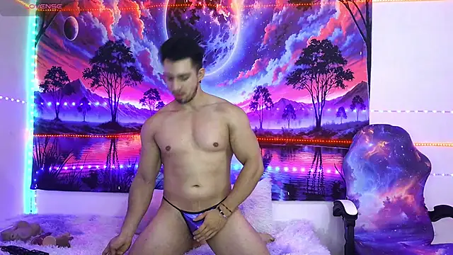 Snapshot of Liam_forest_ chatting on April 8, 2026, 2:39 pm Liam forest online show from April 8, 2026, 2:39 pm