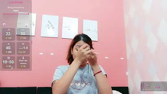 little beillis online show from October 22, 2025, 1:11 pm