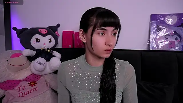 Alynn Bri  online show from July 20, 2026, 8:11 pm