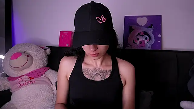 Alynn Bri  online show from August 2, 2026, 6:06 pm