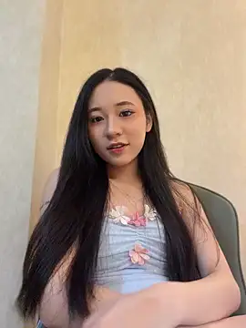 shishi0688 online show from June 14, 2026, 4:20 pm