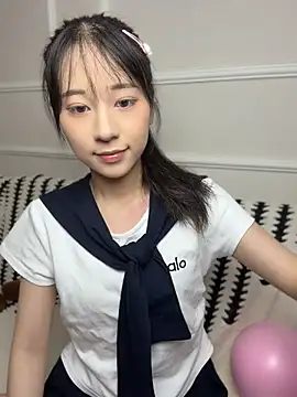 shishi0688 online show from July 21, 2026, 2:52 pm