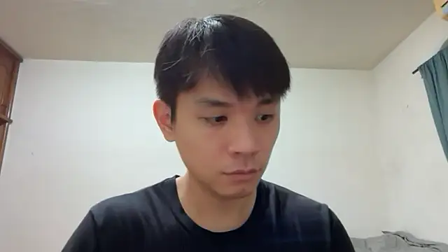 Snapshot of Foxfoxfox4 chatting on March 24, 2026, 2:55 pm Foxfoxfox4 online show from March 24, 2026, 2:55 pm