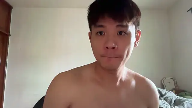 Snapshot of Foxfoxfox4 chatting on April 5, 2026, 11:02 pm Foxfoxfox4 online show from April 5, 2026, 11:02 pm