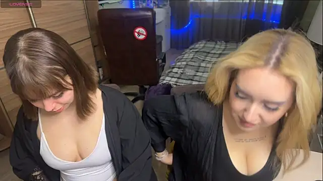 xxx sandra  online show from June 12, 2026, 12:59 pm