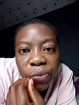 Snapshot of sexyhotchic93 chatting on October 3, 2025, 11:35 pm sexyhotchic93 online show from October 3, 2025, 11:35 pm