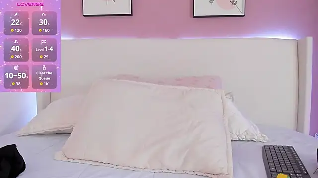 Snapshot of _Saandy chatting on September 24, 2025, 11:35 am Saandy online show from September 24, 2025, 11:35 am