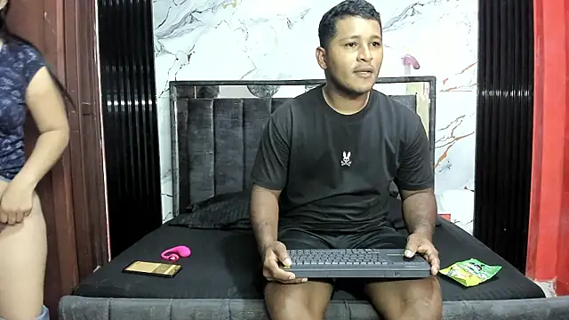 brutal sex love online show from May 4, 2026, 1:01 am