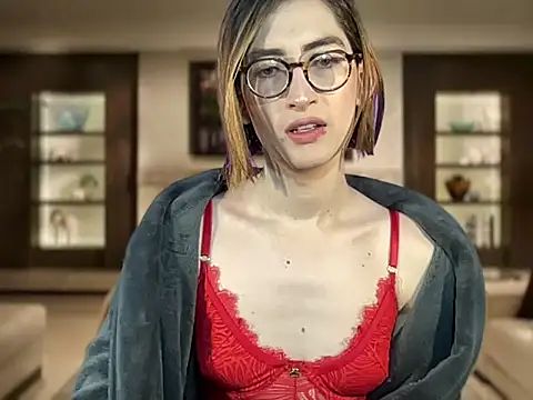 Snapshot of rousseblossom chatting on October 14, 2025, 1:17 am rousseblossom online show from October 14, 2025, 1:17 am