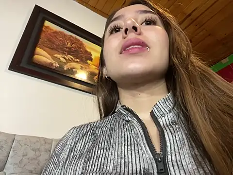 SweetMaddiee  online show from November 6, 2025, 3:51 am