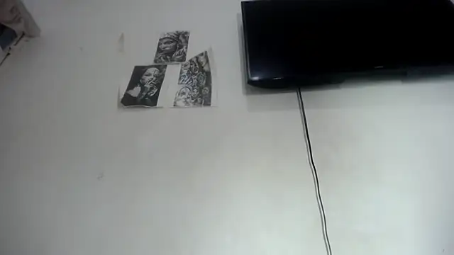 Snapshot of Foxy_Lovex chatting on October 13, 2025, 9:59 pm Foxy Lovex online show from October 13, 2025, 9:59 pm