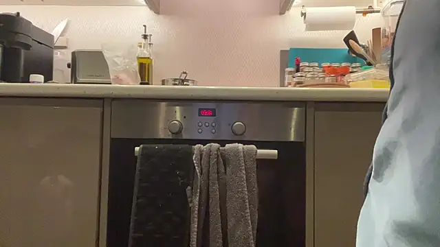 Snapshot of CelineLuxe chatting on September 28, 2025, 5:51 pm CelineLuxe online show from September 28, 2025, 5:51 pm