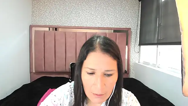 Barbara fox   online show from June 22, 2026, 11:51 am