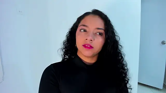 Angellit Afrodita  online show from December 20, 2025, 11:28 am