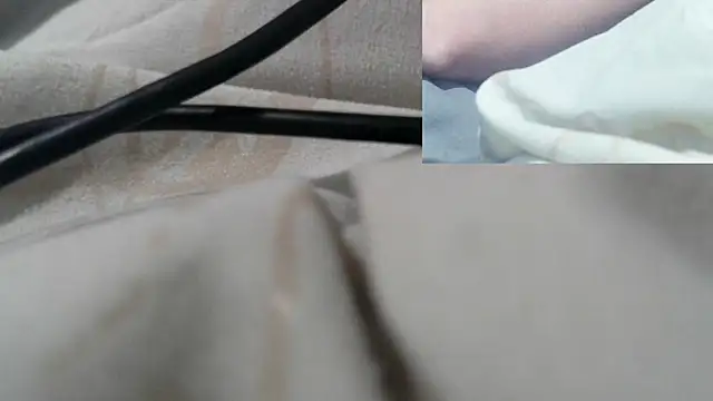 Snapshot of asherastardust chatting on January 7, 2026, 12:46 am asherastardust online show from January 7, 2026, 12:46 am