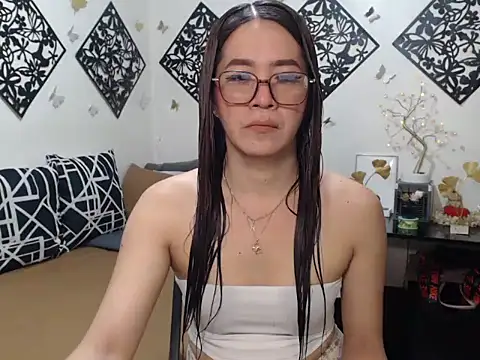 TheMISTRESSx69 online show from February 3, 2026, 12:43 pm