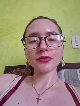 Linda Hot13 online show from September 11, 2025, 2:06 pm