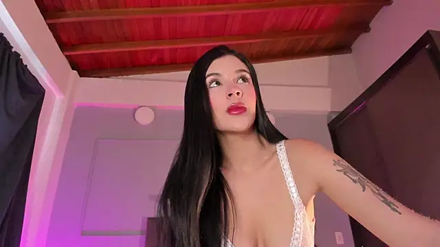 sweet tamara  online show from May 17, 2026, 12:34 pm